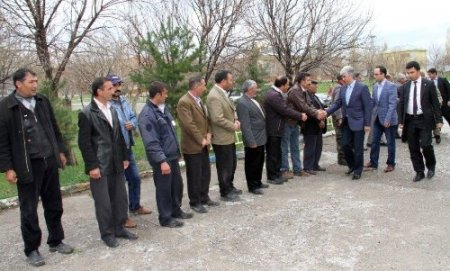 Kars Valisi Tepe, köy ziyaretlerine çıktı
