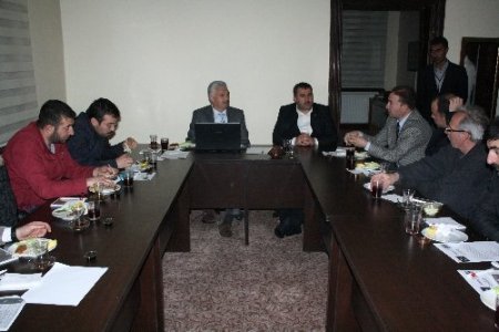 KARSİAD üyesi genç işadamlarına KOSGEB destekleri anlatıldı