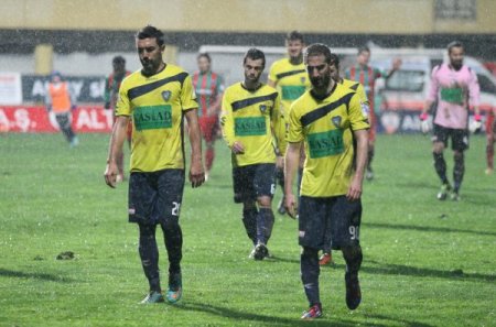 Karşıyaka Teknik Direktörü Arslan: En güzel doğum günü hediyem