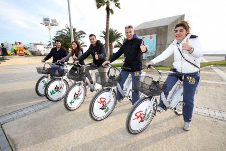 Karşıyakalılar kiralık bisiklet uygulamasını sevdi