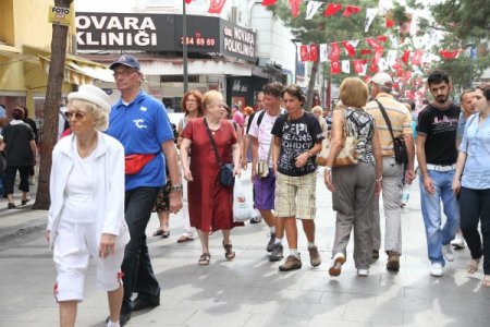 Karşıyaka'yı 2012’de yaklaşık 5 bin turist gezdi