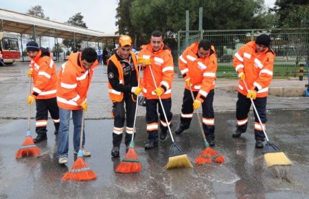 Karşıyaka'yı üç gün boyunca 400 işçi temizleyecek