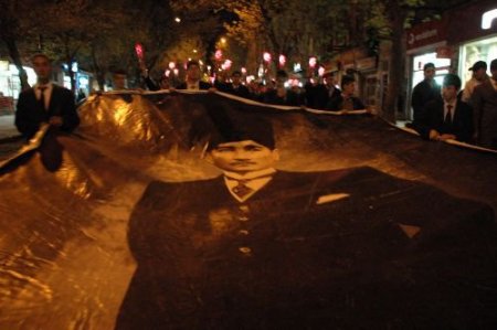 Kars'ta Fener Alayı Coşkusu