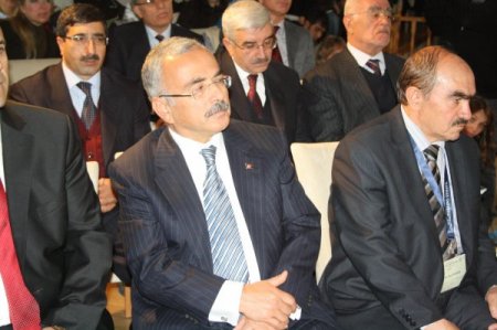 Kars’ta Harakani Hazretleri sempozyumla anılıyor