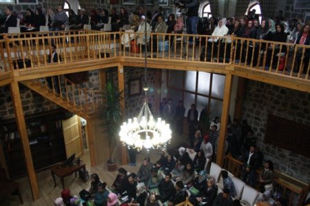 Kars’ta Harakani Hazretleri sempozyumla anılıyor