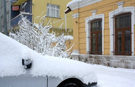 Kars'ta soğuk gece eksi 25 derece
