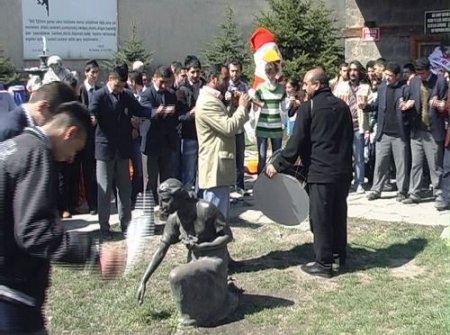 Kars'ta Turizm Sergisi Açıldı