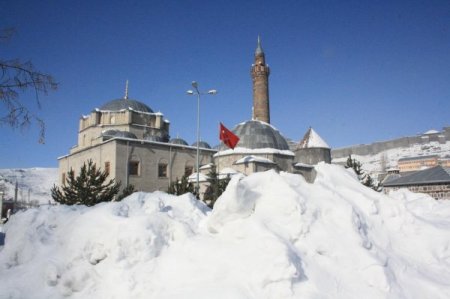 Kars'tan kartpostallık kar manzaraları
