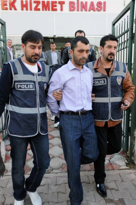 Kasa hırsızları suçüstü yakalandı