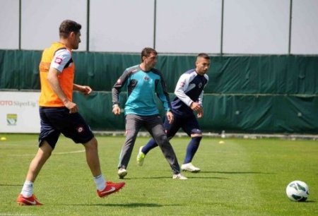 Kasımpaşa'da Gençlerbirliği maçının hazırlıklar devam ediyor