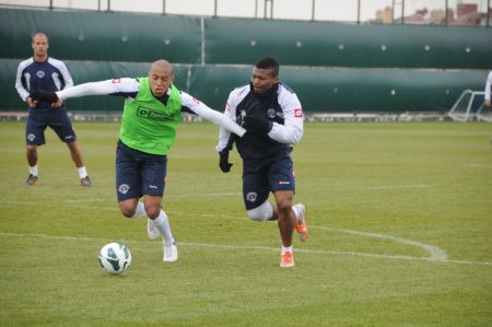 Kasımpaşa'da Mersin İdman Yurdu hazırlıkları sürüyor