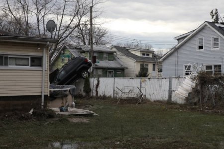 Kasırgadan en çok zarar gören Ada iki gün sonra fark edildi
