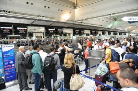 Kasırganın etkisi azaldı, Amerika seferleri başladı