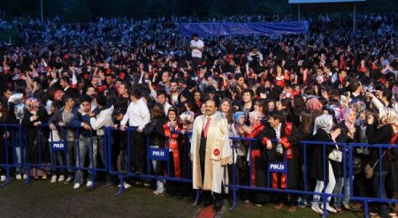 Kastamonu Üniversitesi'nde 4. Mezuniyet Coşkusu