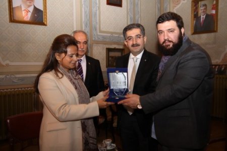 Katar Prensesi, Darülaceze’yi ziyaret etti