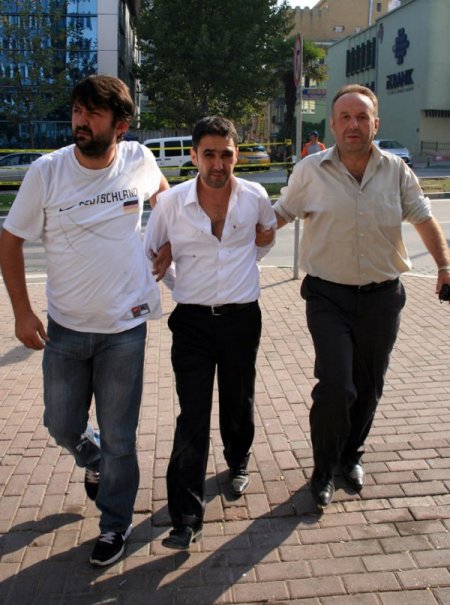 Katil zanlısının peşine düşen polisler Antalya'dan ders aldı, çelik yelek giydi