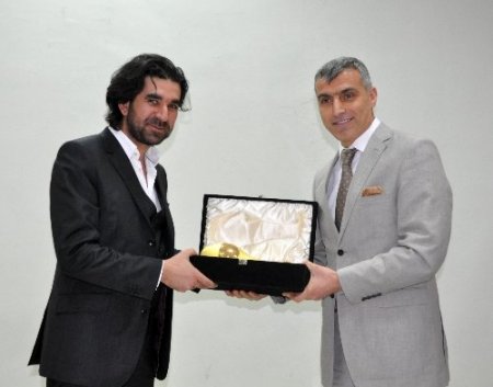 KAÜ Girişimcilik ve Bilge Kalemler Kulübü'nden söyleşi programı