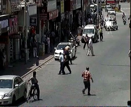 Kavga Eden Şahıslar Mobese Sayesinde Yakalandı
