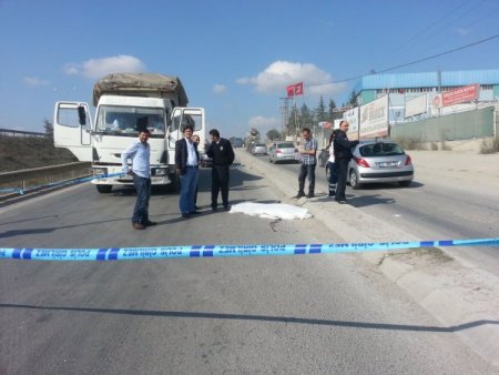 Kavgayı ayırmak isterken canından oldu