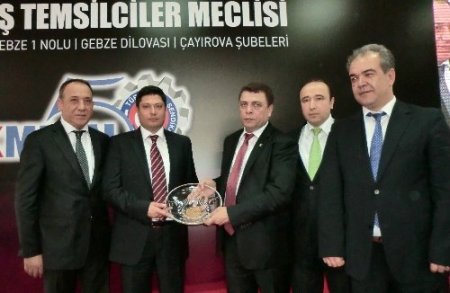 Kavlak: İşveren, işçinin krizde yaptığı fedakarlıkları çabuk unuttu