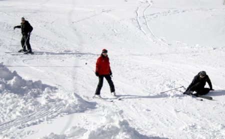 Kayak severler Uludağ’a akın etti