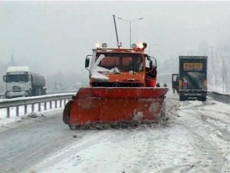 Kayan Tır Nedeniyle Ulaşıma Kapanan D-100 Karayolunda Uzun Araç Kuyruğu Oluştu