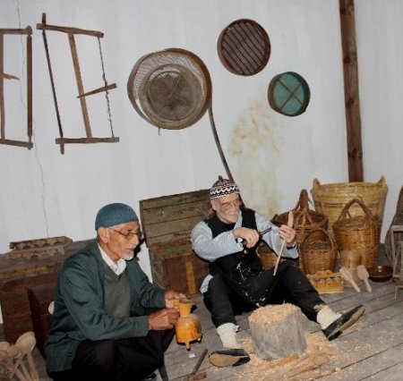 Kaybolan el sanatları Osmaniye Kent Müzesi'nde yaşayacak