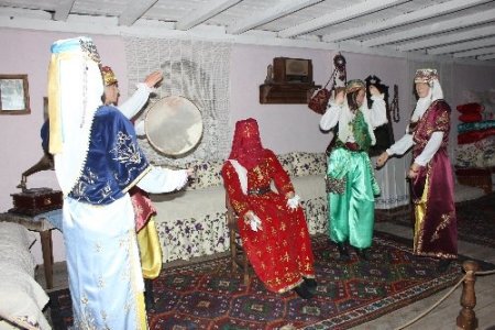 Kaybolan el sanatları Osmaniye Kent Müzesi'nde yaşayacak