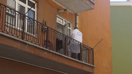 Kayınvalidesine Ait Boş Evde 10 Yerinden Bıçaklanmış Halde Bulundu