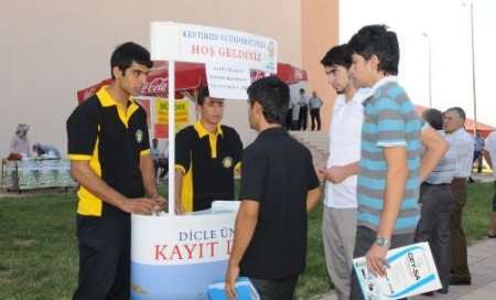 Kayıt Parasının Alınmadığı Tek Üniversite Dicle