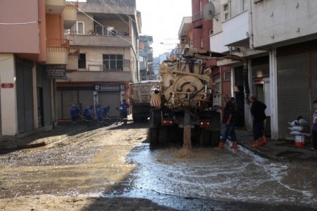 Kaymakam Aktaş: Beşikdüzü’nde yaralar sarıldı