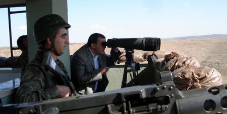 Kaymakam Bingöl, jandarma karakolunu ziyafet etti