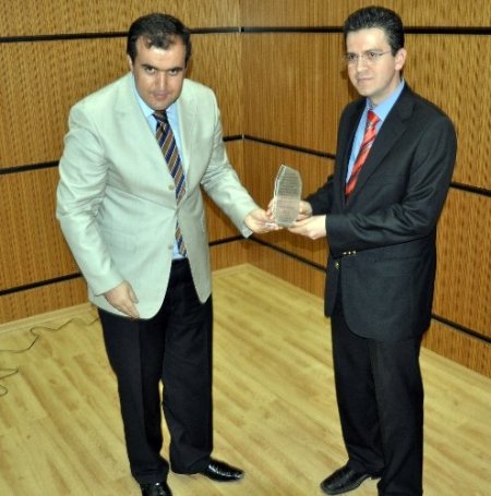 Kaymakam Bingöl: Devrim gerçekleştirdiğinizi görüyoruz