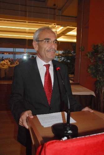 Kaymakam Su: Vakfın temelinde insana hizmet vardır