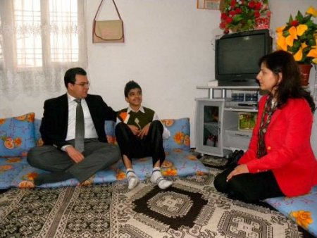 Kaymakamın Korumasına Mesaj Attı, Bilgisayar Sahibi Oldu