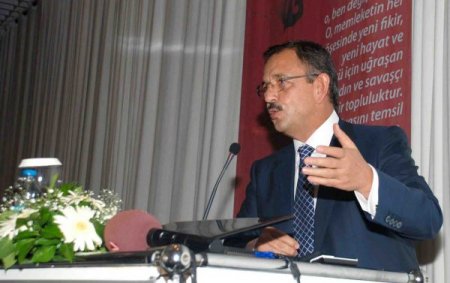 Kayseri, başından kar eksik olmayan Erciyes ile turizmden pay alacak