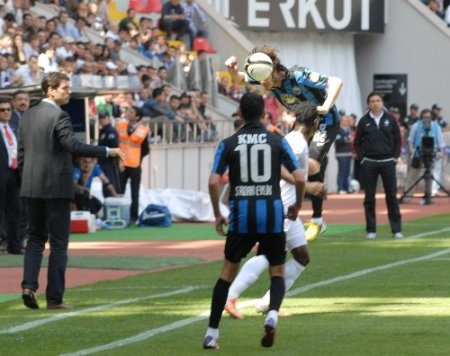 Kayseri Erciyes ve Çaykur Rizespor Süper Lig'e çıktı