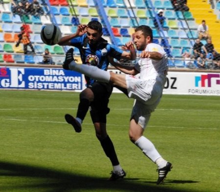 Kayseri Erciyes ve Çaykur Rizespor Süper Lig'e çıktı