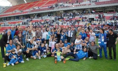 Kayseri Erciyesspor, bir kez düştüğü Süper Lig’e üçüncü kez çıktı