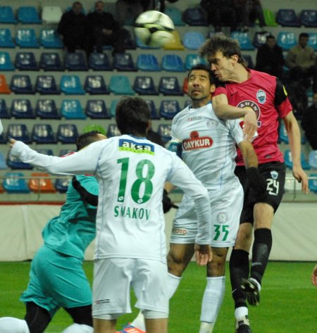 Kayseri Erciyesspor ile Çaykur Rizespor karşı karşıya geldi