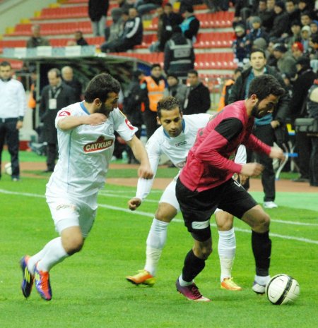 Kayseri Erciyesspor ile Çaykur Rizespor karşı karşıya geldi
