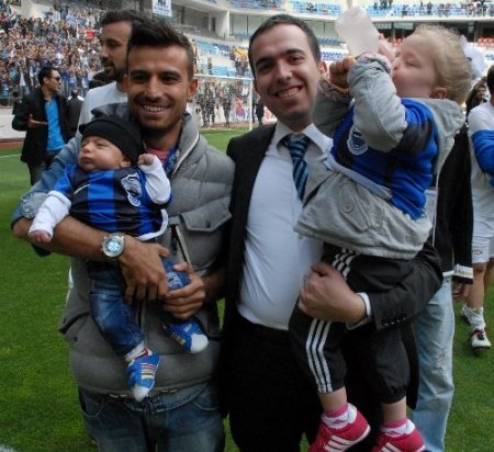 Kayseri Erciyesspor’un şampiyonluk sevinci 5 dakika sürdü