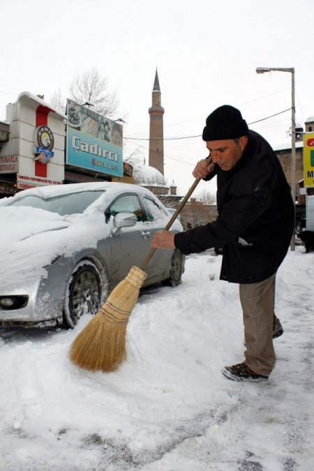 Kayseri’de 243 Köyün Merkezle Bağlantısı Kesildi