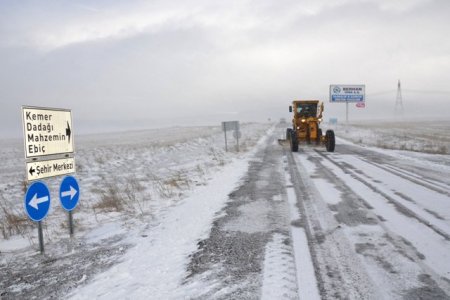 Kayseri’de kar yağışı ilçe ve köylerde etkili oldu