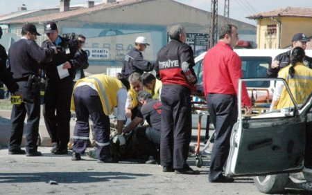 Kayseri’de Trafik Kazası: 1 Ölü 2 Yaralı