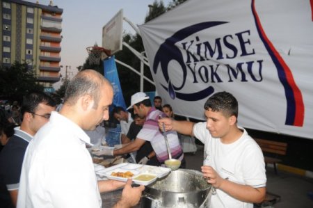 Kayserili İşadamlarından Diyarbakır'da İftar