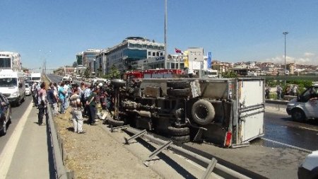 Kaza E-5'i savaş alanına çevirdi