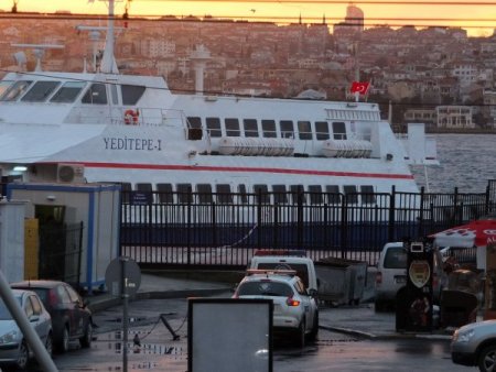 Kaza yapan deniz otobüsü bakıma alındı