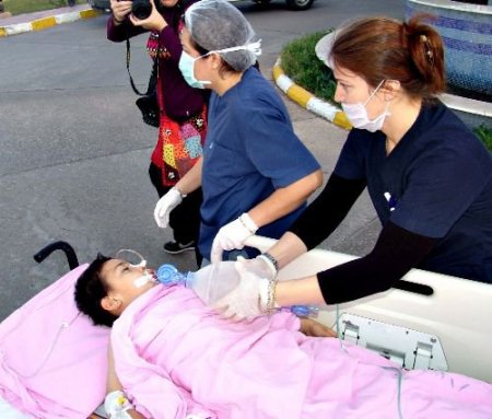 Kaza Yapan İşitme Engelli Çocuk Helikopter Ambulansla Antalya'ya Sevk Edildi