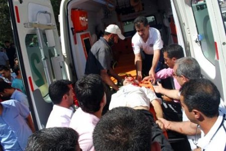 Kazada Ağır Yaralanan Emekli Öğretmen Yaşamını Yitirdi